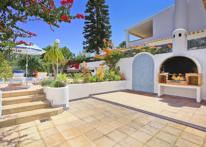 Elanor By アルブフェイラ