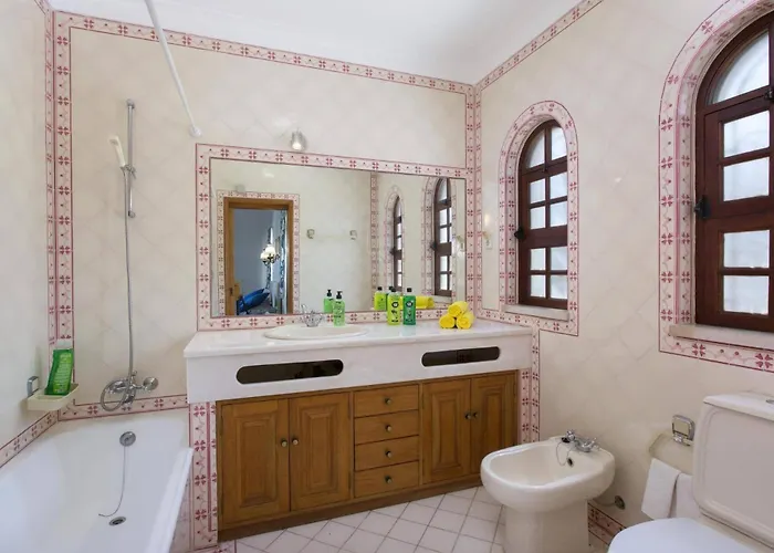 Elanor By * Албуфейра